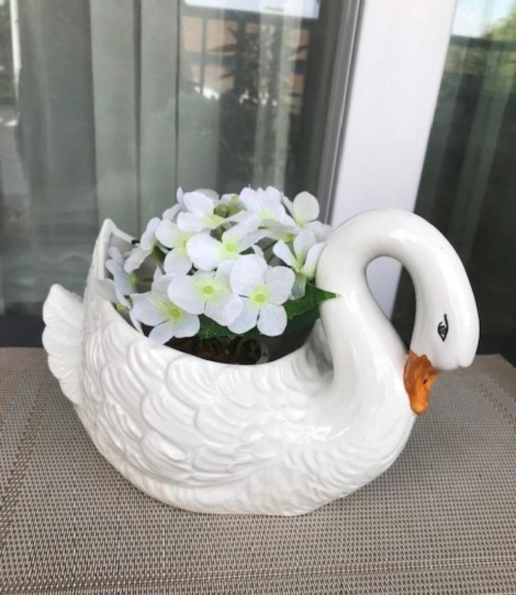 Bloem Pot Porselein Zwaan Hond Italiaans  30 cm😍💎💑🎁👌, Antiek en Kunst, Antiek | Porselein, Ophalen of Verzenden