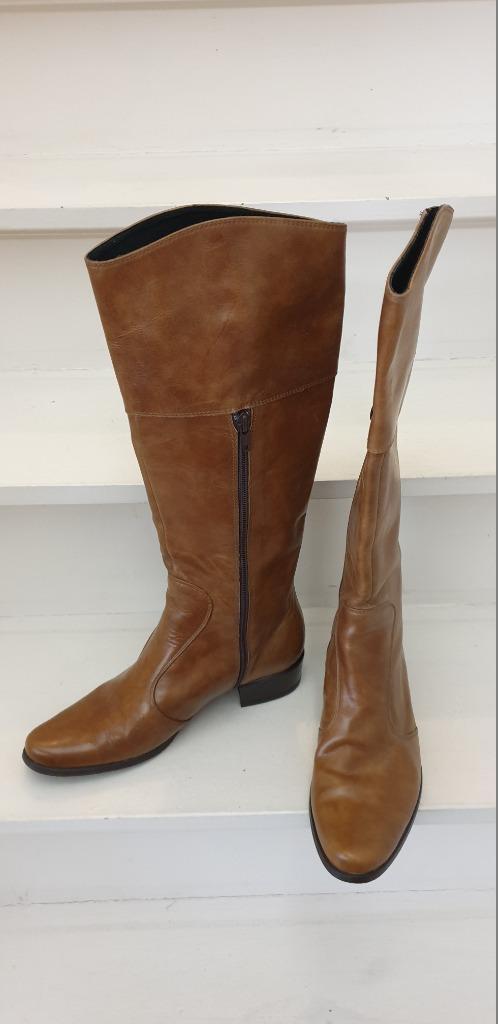 NIEUW artikel : Camelkleurige leren laarzen - Maat 36, Kleding | Dames, Schoenen, Nieuw, Hoge laarzen, Bruin, Ophalen of Verzenden