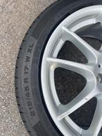 Originele velgen 17 inch Mercedes met banden 215/45/17, Enlèvement ou Envoi