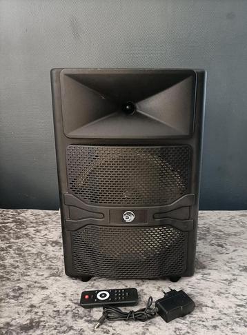 CREED 12-inch Bluetooth-luidspreker beschikbaar voor biedingen