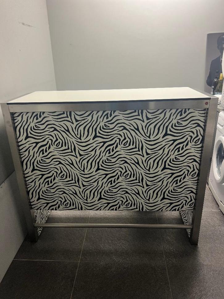 bar avec 4 sièges, Maison & Meubles, Tables | Tables mange-debout, Comme neuf, Enlèvement