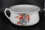 England : Grand pot en porcelaine décoré de fleurs