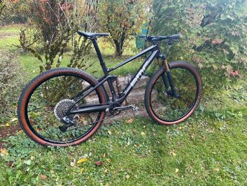 BMC Fourstroke 01 Taille M beschikbaar voor biedingen