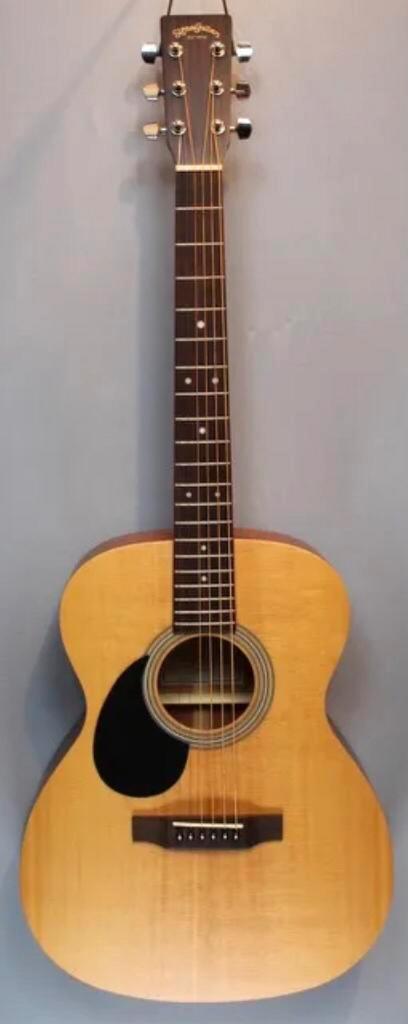 Sigma OMM-ST guitare pour gaucher, Musique & Instruments, Instruments à corde | Guitares | Acoustiques, Enlèvement ou Envoi