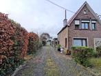 binnenkort rustig gelegen Huis binnenkort te koop in Nazaret, Ophalen, Gebruikt