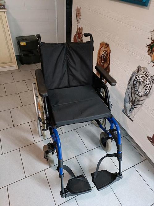 Chaise roulante pliable démontable BREEZY RUBIX2 assise 48cm, Diversen, Rolstoelen, Ophalen