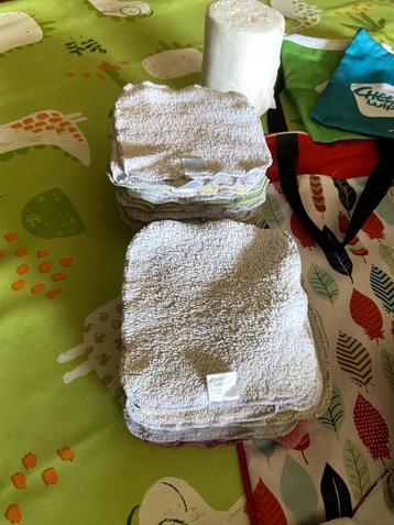 Herbruikbare pampers en accessoires beschikbaar voor biedingen