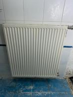 Radiateur 80x90 cm, avec vanne, sans fixation murale,, Enlèvement, Utilisé, Radiateur