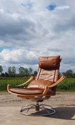 Vintage Zweeds design Nelo draaistoel, Antiek en Kunst, Ophalen