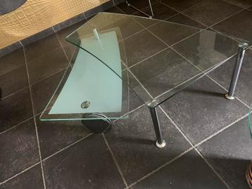 Glazen salontafel 2 in 1. beschikbaar voor biedingen