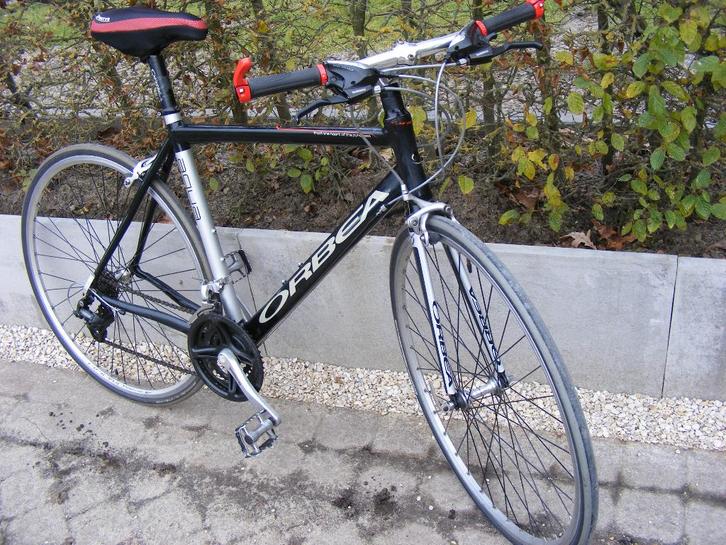 Vélo de course - vélo de sport, Vélos & Vélomoteurs, Vélos | Femmes | Vélos de sport & de randonnée, Comme neuf, Autres marques