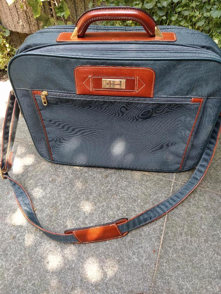 bagage-,reis-tassen- toilettas- koffer Samsonite -NIEUWSTAAT, Bijoux, Sacs & Beauté, Sacs | Sacs de voyage & Petits Sacs de voyage