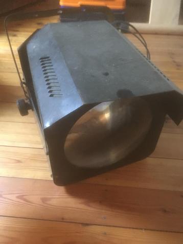 STAGE LED LAMP beschikbaar voor biedingen
