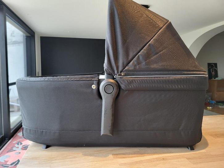 Thule Sleek reismand black on black, Kinderen en Baby's, Kinderwagens en Combinaties, Zo goed als nieuw, Kinderwagen, Overige merken