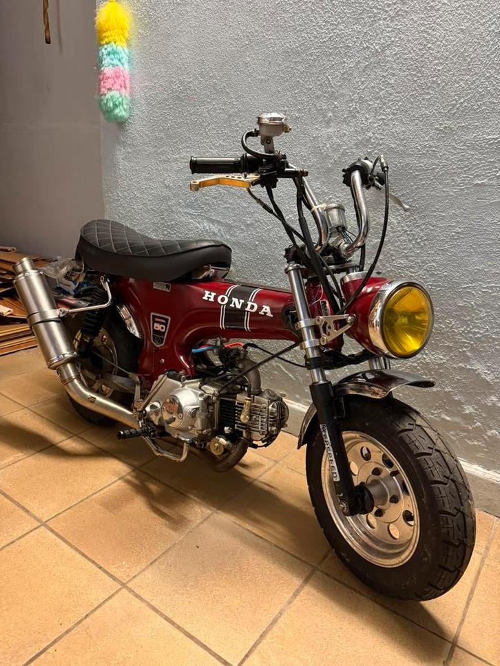 Dax a klasse met deel 1,2 en gva met onderdelen! Vaste prijs, Fietsen en Brommers, Brommers | Honda, Zo goed als nieuw, Overige modellen