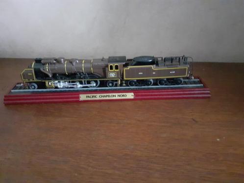Model Treinen, Hobby en Vrije tijd, Modeltreinen | H0, Zo goed als nieuw, Locomotief, Ophalen of Verzenden