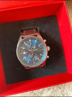 Hugo Boss skytraveller 44mm - splinternieuw in de doos, Handtassen en Accessoires, Horloges | Heren, Leer, Staal, Polshorloge