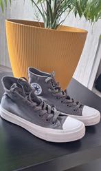Sneaker van het merk CONVERSE., Ophalen of Verzenden, Zo goed als nieuw, Sneakers, Grijs