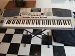 Keyboard - piano, Muziek en Instrumenten, Keyboards, Ophalen, Zo goed als nieuw