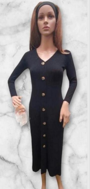 ✨️BERSHKA Zwarte Jurk - Maat XS - Topstaat✨️ beschikbaar voor biedingen