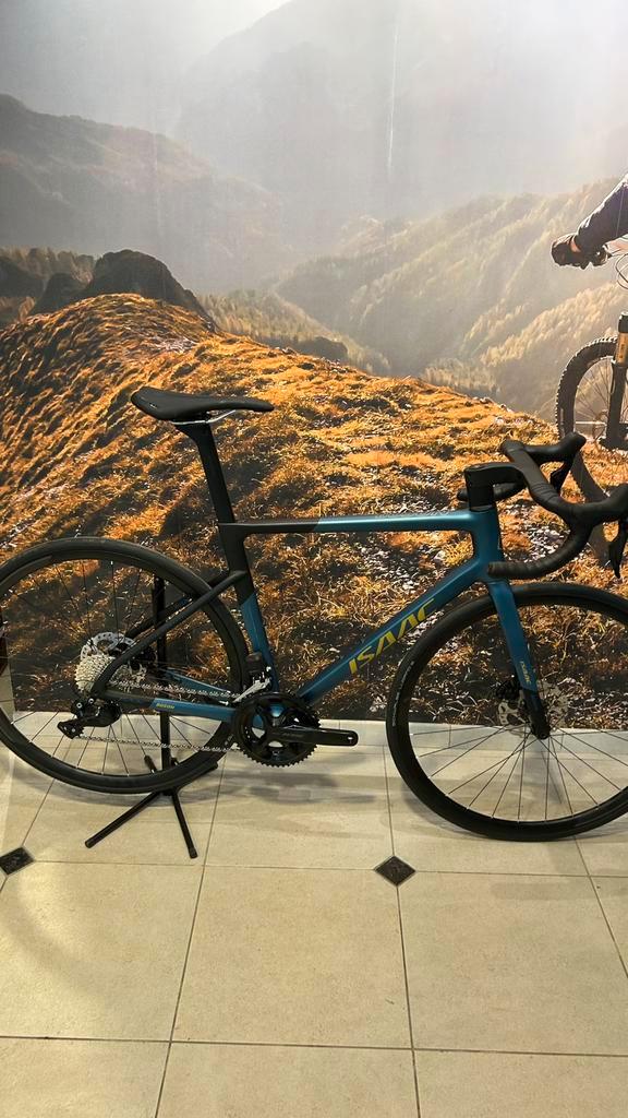 Isaac Boson - Satin Blue, Fietsen en Brommers, Fietsen | Racefietsen, Nieuw, Heren, Overige merken, 28 inch, Carbon, Ophalen