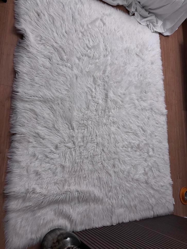 Tapis blanc fluffy – 160 x 230 cm, Huis en Inrichting, Stoffering | Tapijten en Vloerkleden, Gebruikt, 150 tot 200 cm, 200 cm of meer