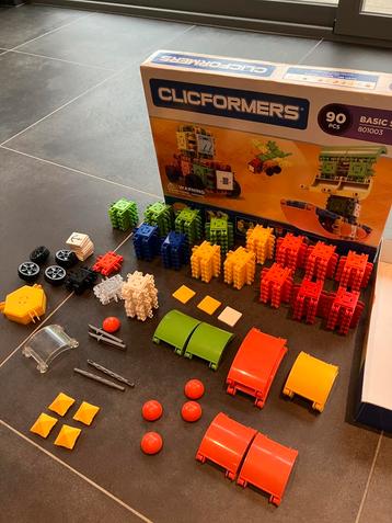 Clicformers 120 stuks grote doos beschikbaar voor biedingen