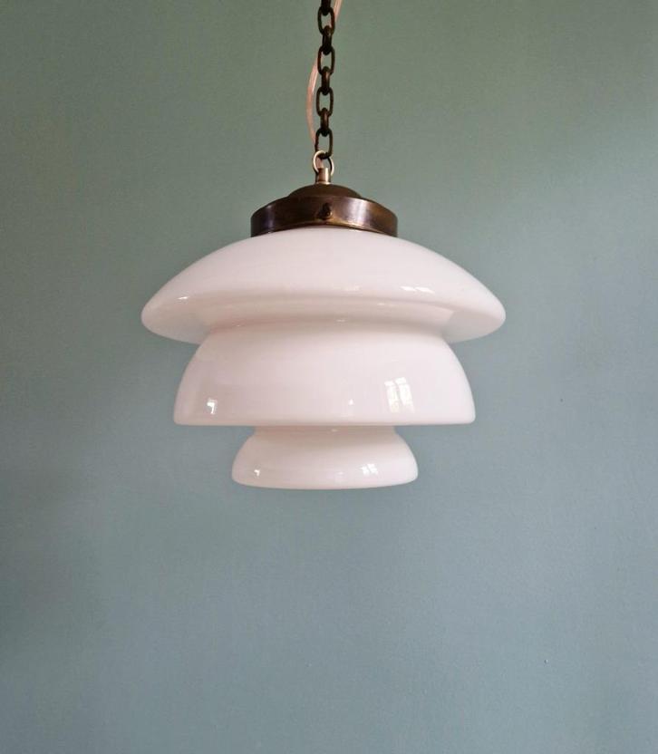 Art Deco hanglamp in witte opaline, 1920-30, Antiek en Kunst, Antiek | Verlichting, Ophalen of Verzenden