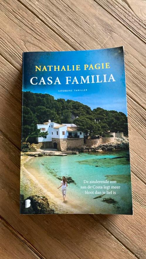 Nathalie Pagie - Casa Familia, Boeken, Thrillers, Zo goed als nieuw, Ophalen of Verzenden