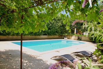 Gîte 3 personen met zwembad in Roussillon Provence Frankrijk, Vakantie, In bos, Dorp, 2 slaapkamers, Provence en Côte d'Azur