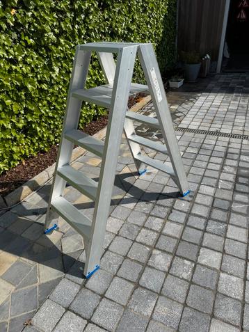 Escabeau professionnel Solid 2x5, Enlèvement, Comme neuf
