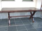 Notenhouten tafel, Ophalen