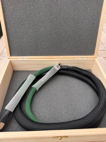 David Laboga - Câble ethernet - Modele Emerald beschikbaar voor biedingen