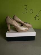 Toffe zinda dames pumps met open teen maat 40, Kleding | Dames, Schoenen, Ophalen of Verzenden, Nieuw, Pumps