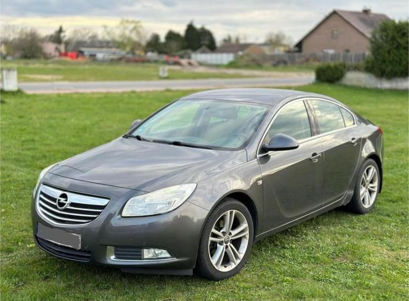 Opel Insignia 2.0 CDTI . Handgeschakeld. Euro5