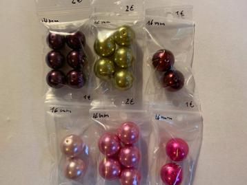Assortiment Glasparels 14 en 16mm 22stuks beschikbaar voor biedingen