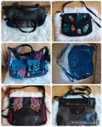 Handtassen Desigual in nieuwstaat, Handtassen en Accessoires, Tassen | Damestassen, Ophalen of Verzenden, Zo goed als nieuw