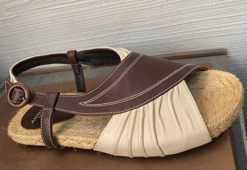 Lederen sandaal audley London, model limbo, m36, Kleding | Dames, Schoenen, Zo goed als nieuw, Sandalen of Muiltjes, Ophalen