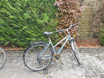 Damesfiets decathlon beschikbaar voor biedingen