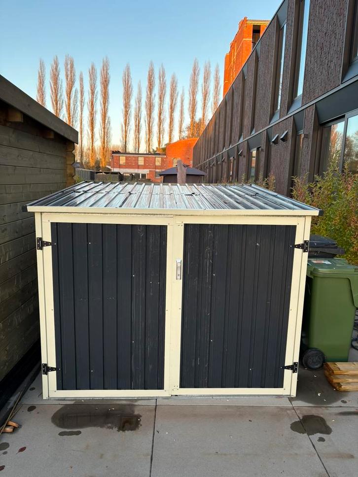 Westman Fietsenstalling te koop, Fietsen en Brommers, Fietsaccessoires | Fietsenrekken, Zo goed als nieuw, Ophalen