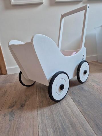Houten kinderwagen Pinolino beschikbaar voor biedingen
