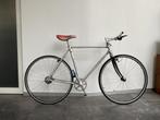 Alan crossfiets voor project, Ophalen