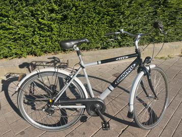 Nette herenfiets maat S-M beschikbaar voor biedingen