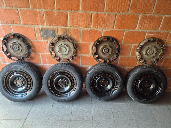 4x BMW E36 (6Jx15) stalen velgen met banden (185/65), Auto-onderdelen, Banden en Velgen, Band(en), Zomerbanden, 15 inch, 185 mm
