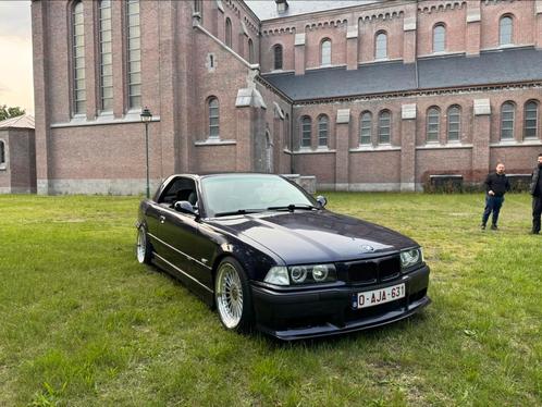 Bmw e36 325i cabrio oltimer, Auto's, BMW, Particulier, 3 Reeks, Benzine, Cabriolet, Ophalen