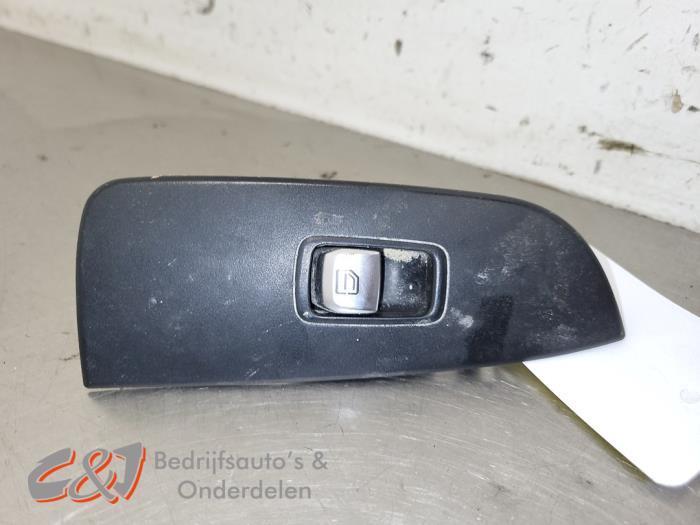 Elektrisch Raam Schakelaar van een Mercedes Vito, Auto-onderdelen, Dashboard en Schakelaars, Mercedes-Benz, Gebruikt, 3 maanden garantie