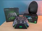 Xbox 20 years edition controller en Razer laaddock, Games en Spelcomputers, Ophalen of Verzenden, Zo goed als nieuw, Controller