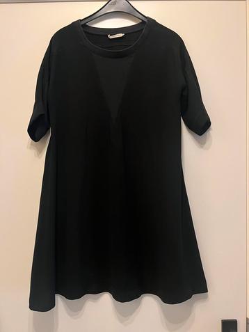 Jurk Calvin Klein/ maat 38-40/ zwart/ €12 beschikbaar voor biedingen