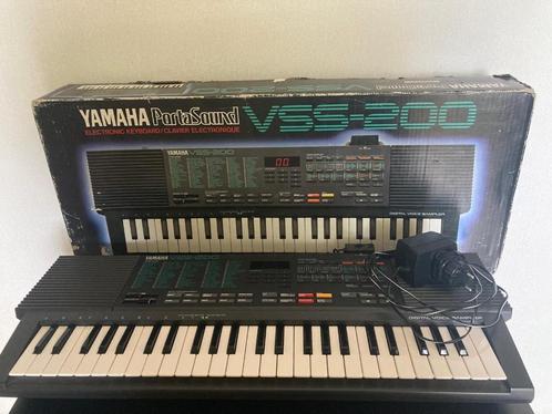 Yamaha PortaSound Vss-200 voice sampler synthesizer (1987), Muziek en Instrumenten, Synthesizers, Gebruikt, 49 toetsen, Yamaha