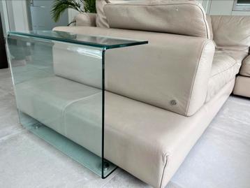 Bijzettafel glas U shape beschikbaar voor biedingen